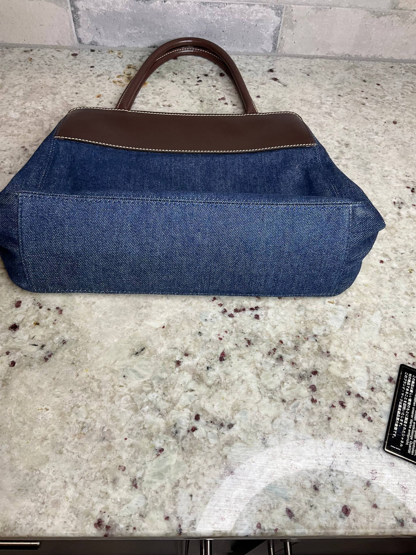 Preloved chanel diem small tote