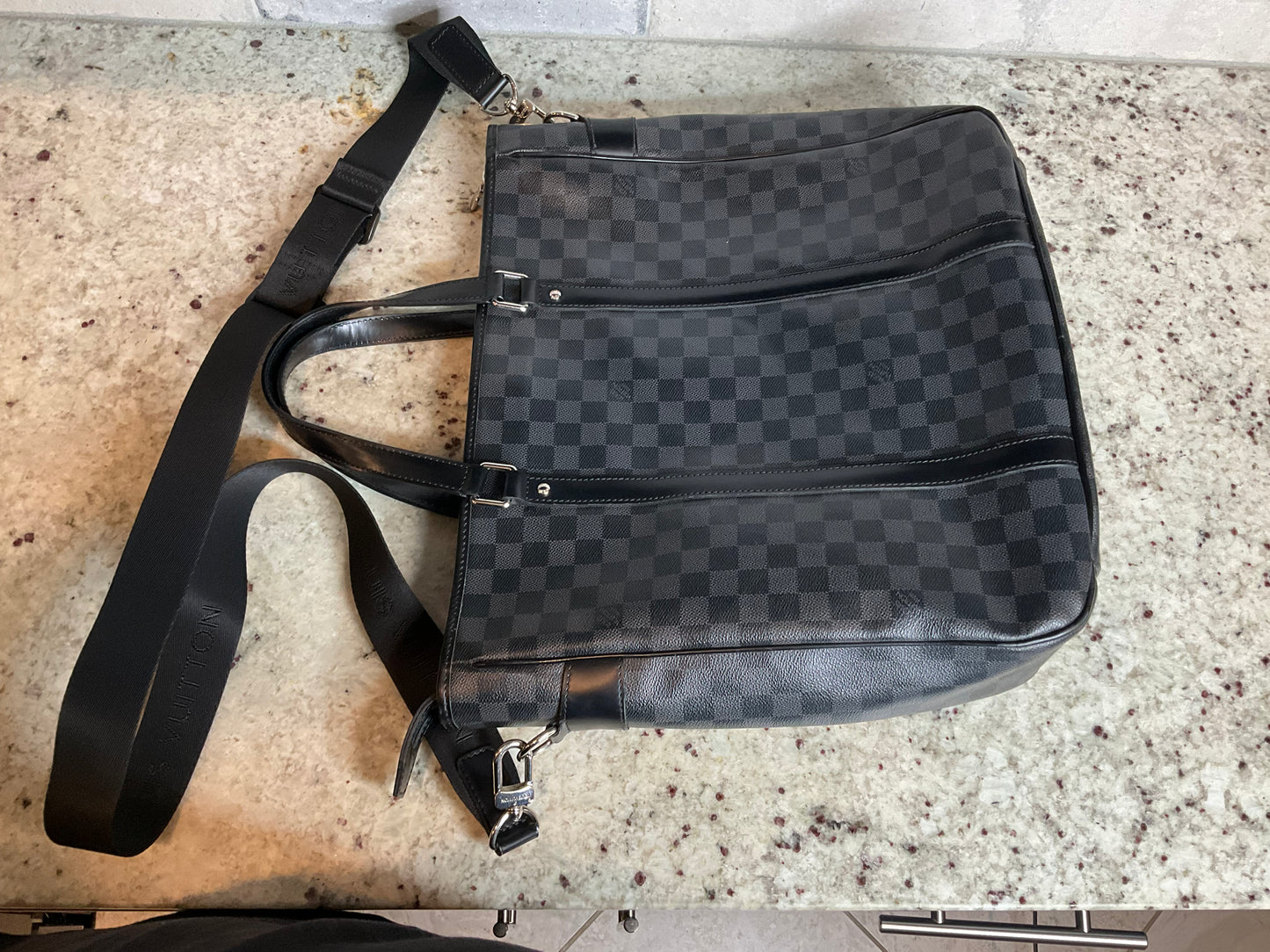 PRELOVED Louis Vuitton Damier Graphite Tadao
