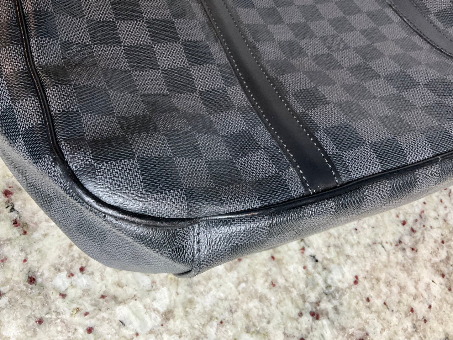 PRELOVED Louis Vuitton Damier Graphite Tadao