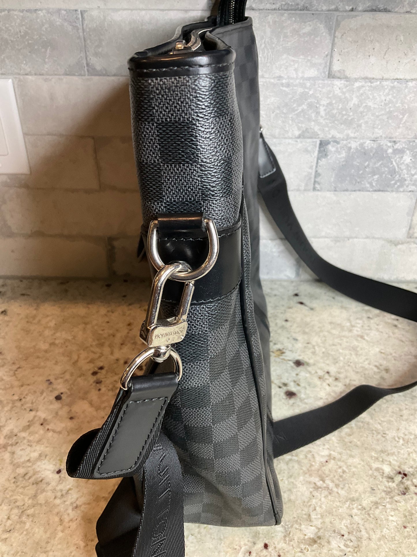 PRELOVED Louis Vuitton Damier Graphite Tadao