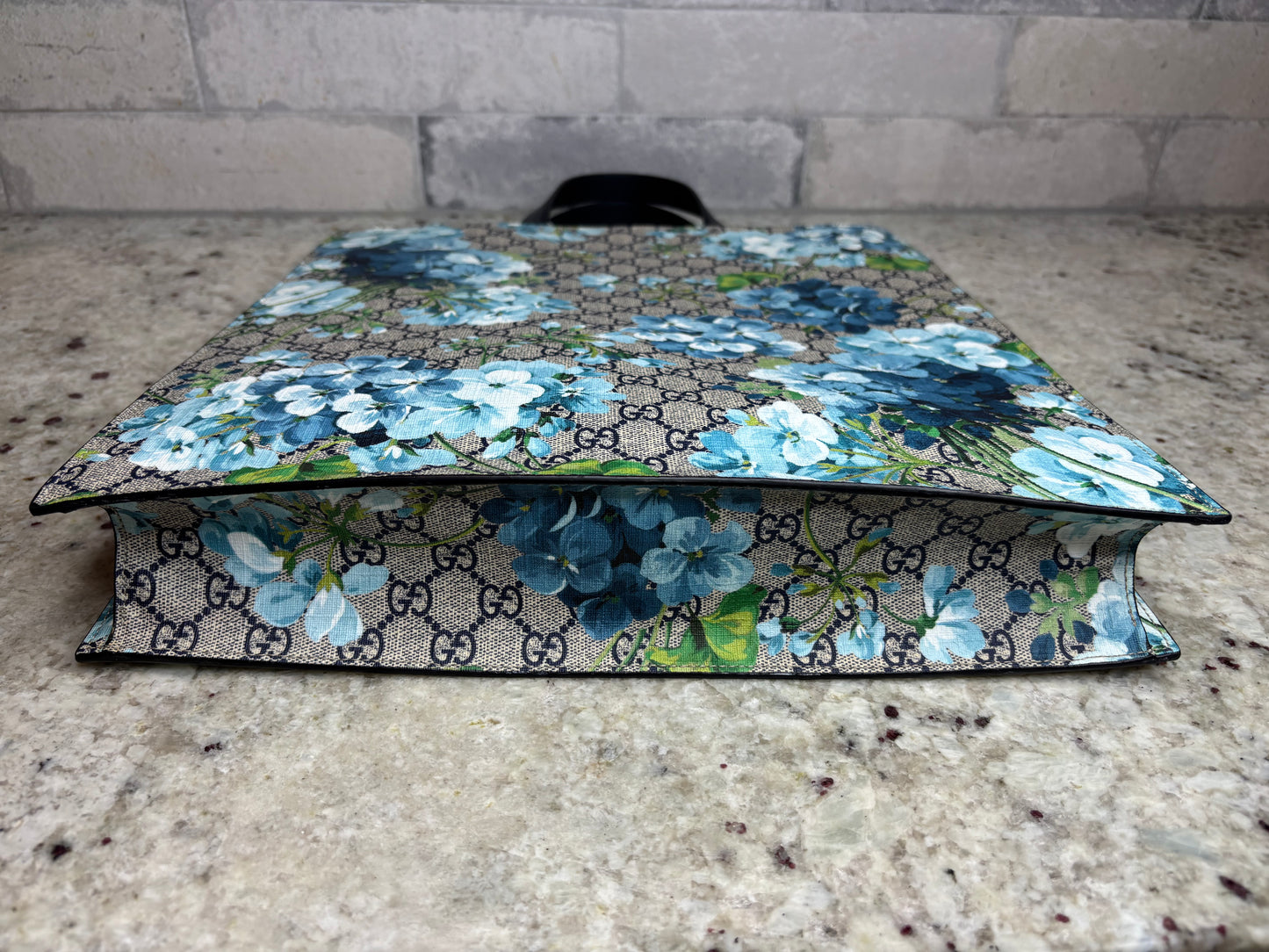 New Authentic Gucci GG Supreme & Leather Blooms Tote