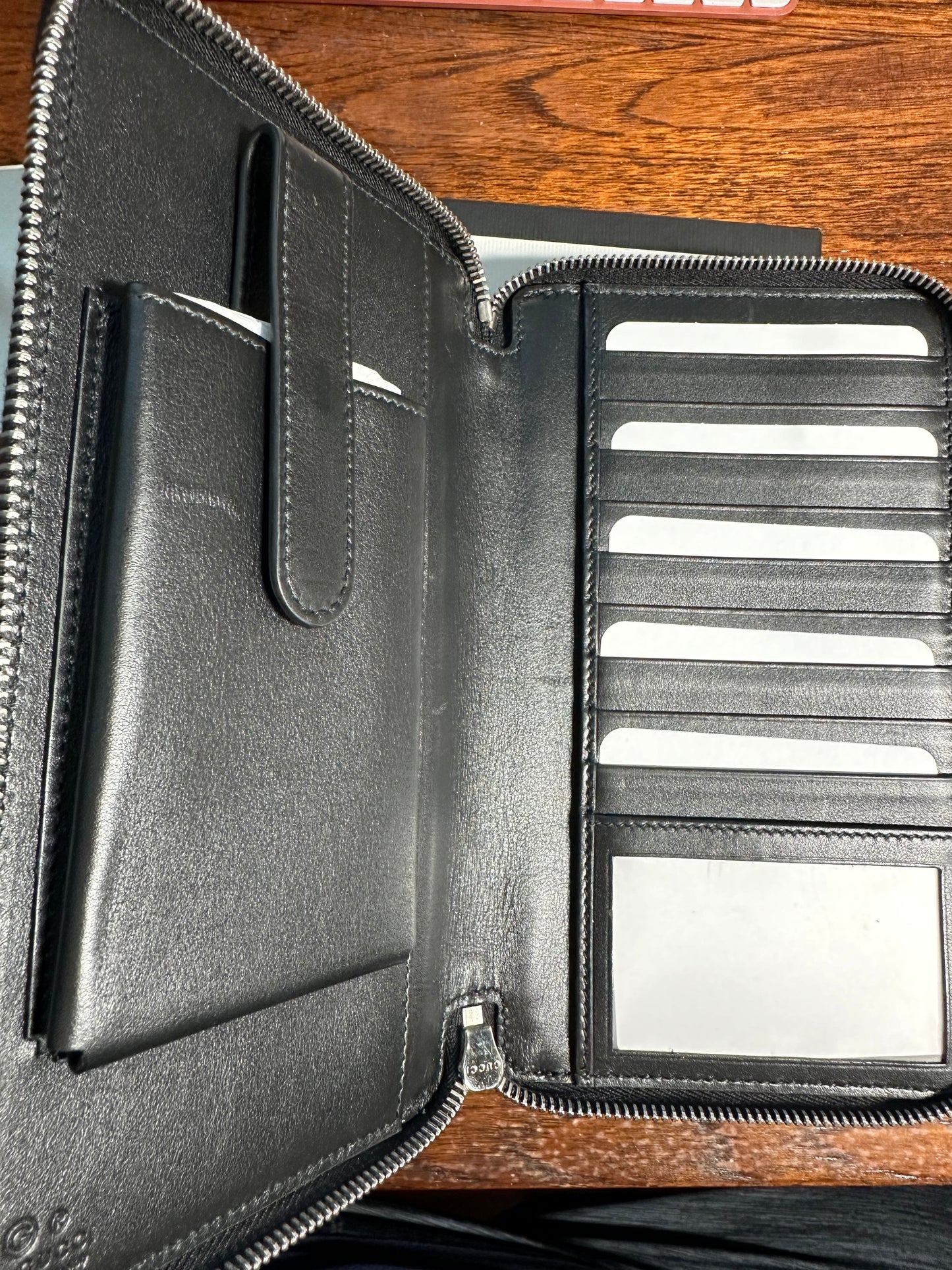Gucci double zip organizer